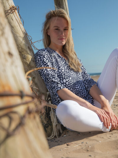 Relaxed Fit 3/4 sleeve V Neck Top