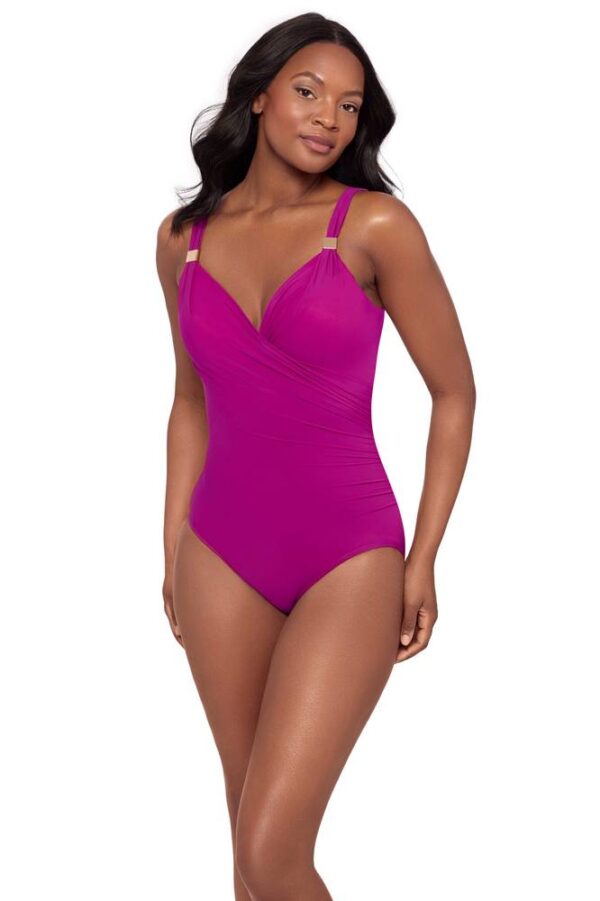 6566417DD-RazzleDazzle-Siren-FRA-F2-scaled
