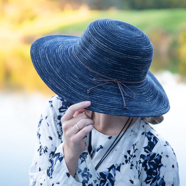 capetonian-NAVY-trim-1024x1024