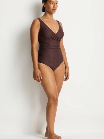 S42-SL1145ZN-CROSS-FRONT-TIE-BACK-ONE-PIECE-COCOA-25776-Bond-Eye-Sealevel-Day-1-1693